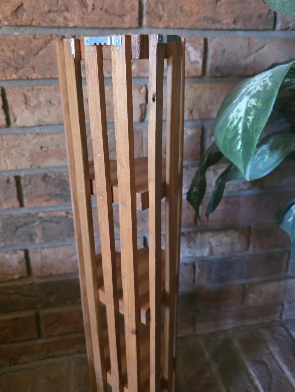 Vintage | 5 Tier Heart-shaped | Corner Shelf | Guc